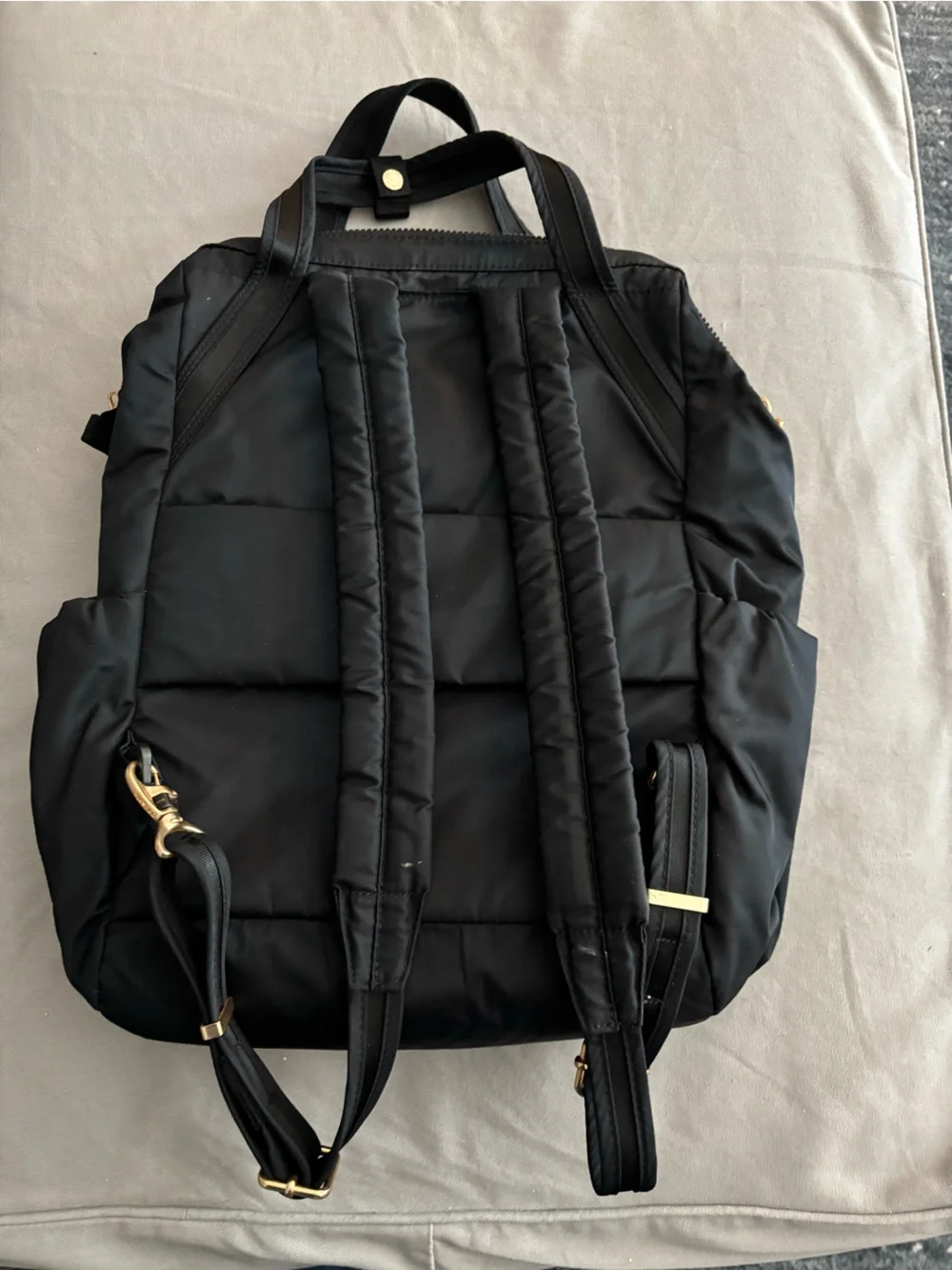 PacSafe Black Citysafe CX 17L Anti-theft Backpack